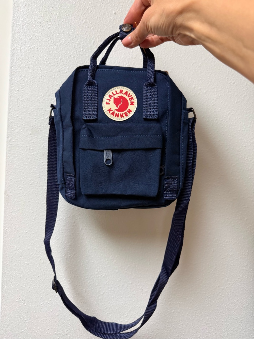 Fjallraven Kanken Mini Crossbody Bag in Dark Blue with Red Logo